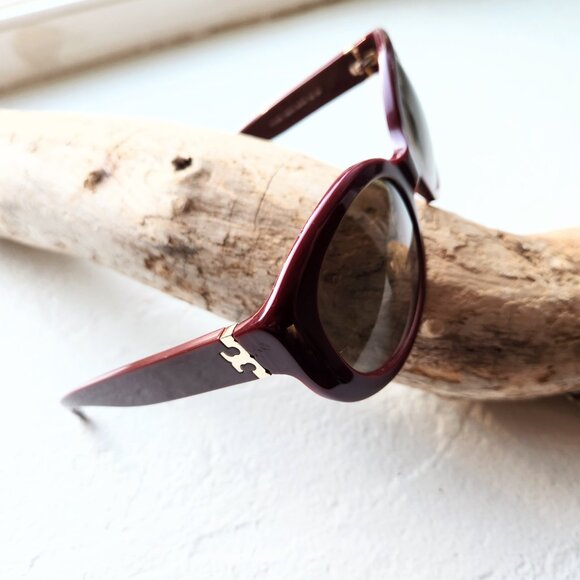 Vintage TORY BURCH oval  cat\'s-eye burgundy/gold sunglasses main image 5
